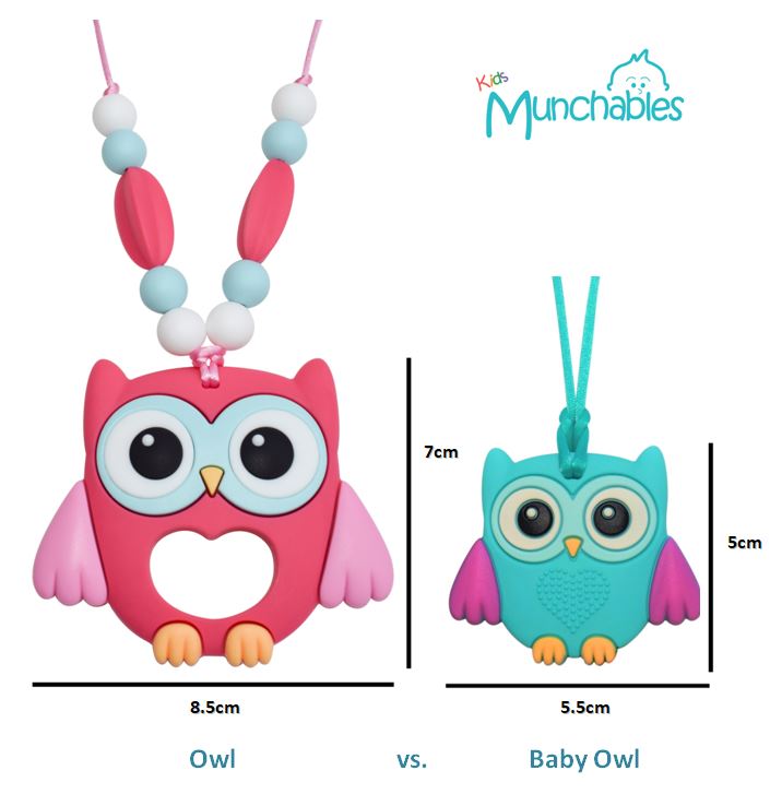 Munchables Owl and Baby Owl Chew Necklace picture showing size differences. Owl chews are 7cm high and baby owl chews are 5cm high.